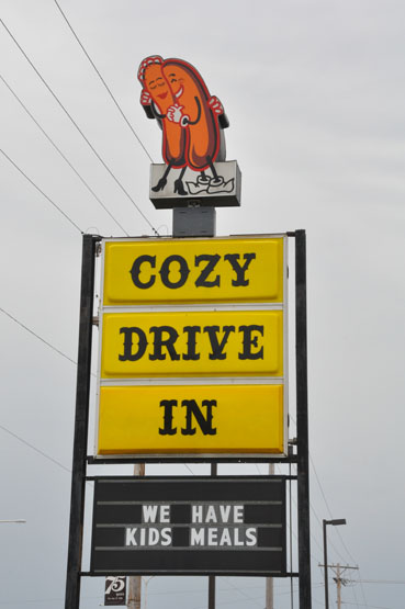 Route66 Illinois 10 CozyDogDriveIn