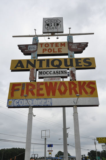 Route 66 Missouri 7 Totem Pole Trade Post
